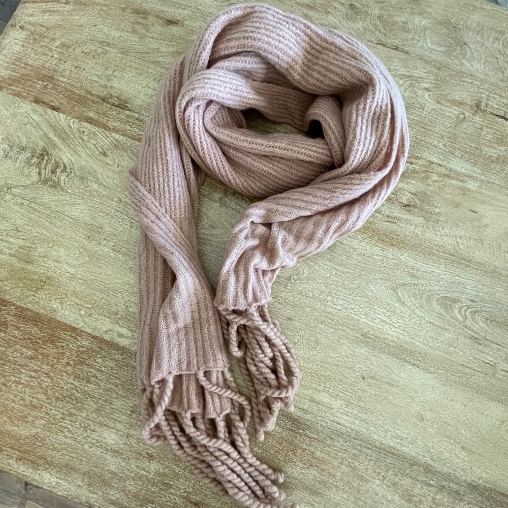 Free people scarf